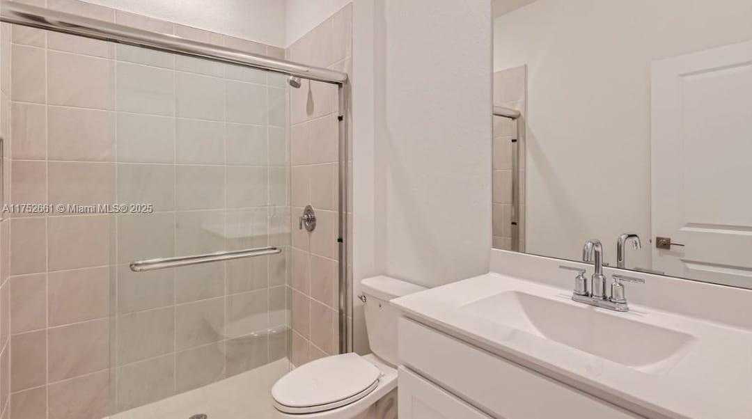 Small Image of 1695 SOUTH EAST 6TH ST, Homestead Number 12