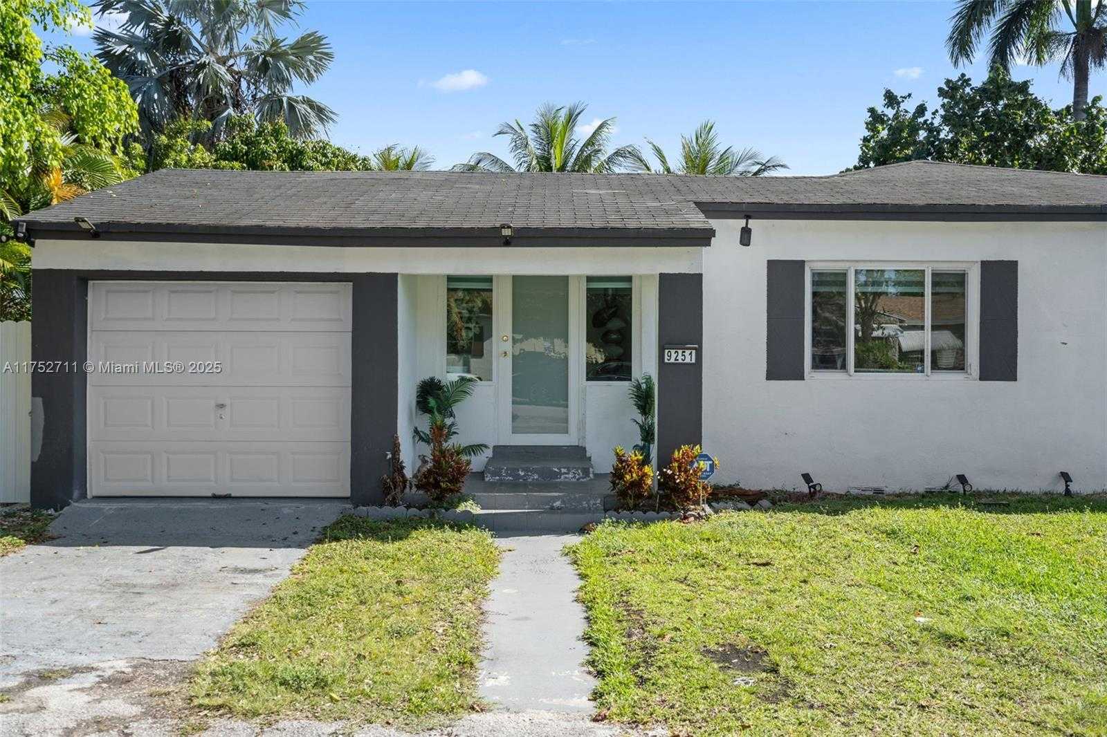 Small Image of 9251 Little River Blvd, Miami, FL 33147, USA Number 2