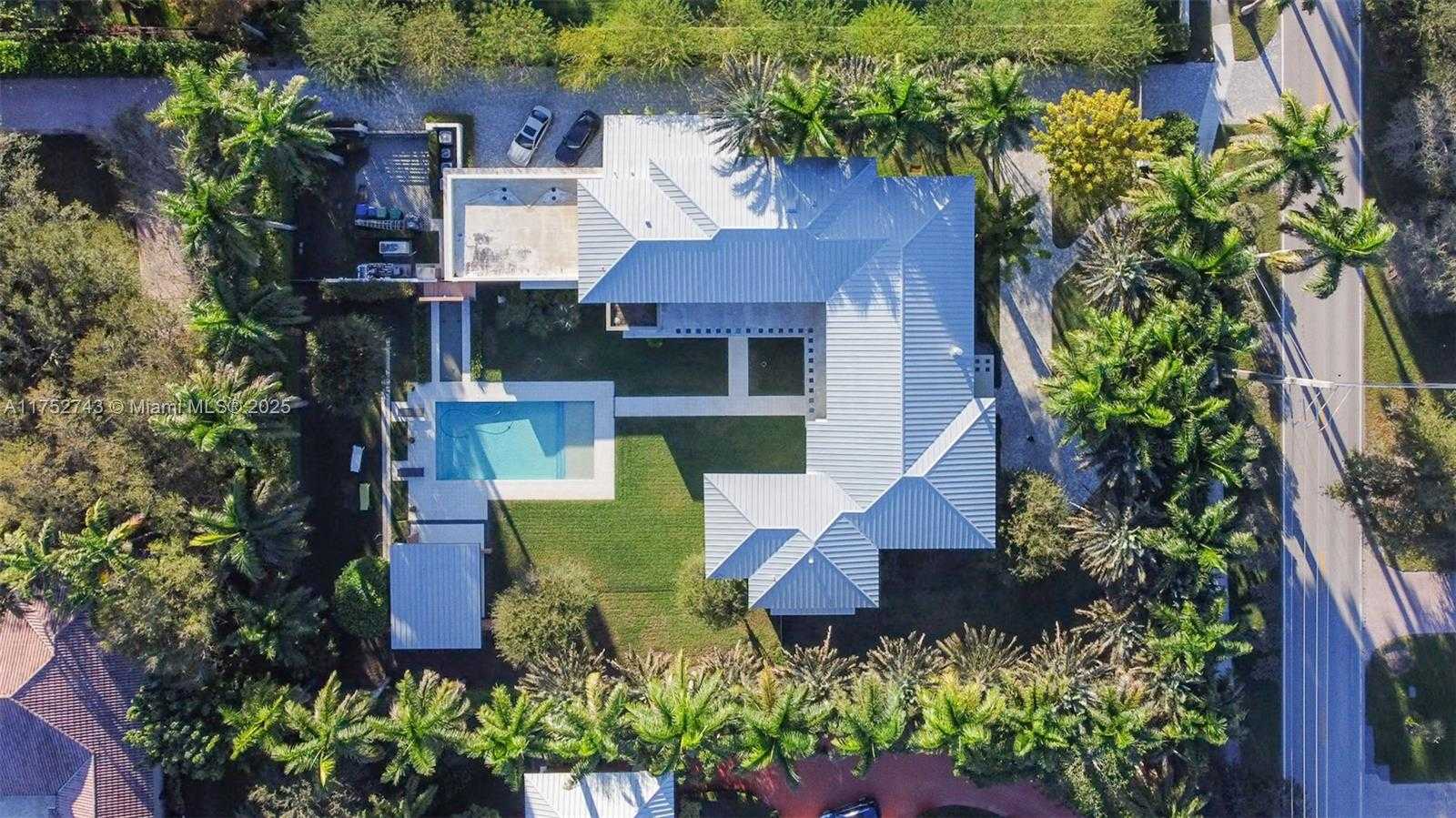 Small Image of 6080 SOUTH WEST 88TH ST, Pinecrest Number 30