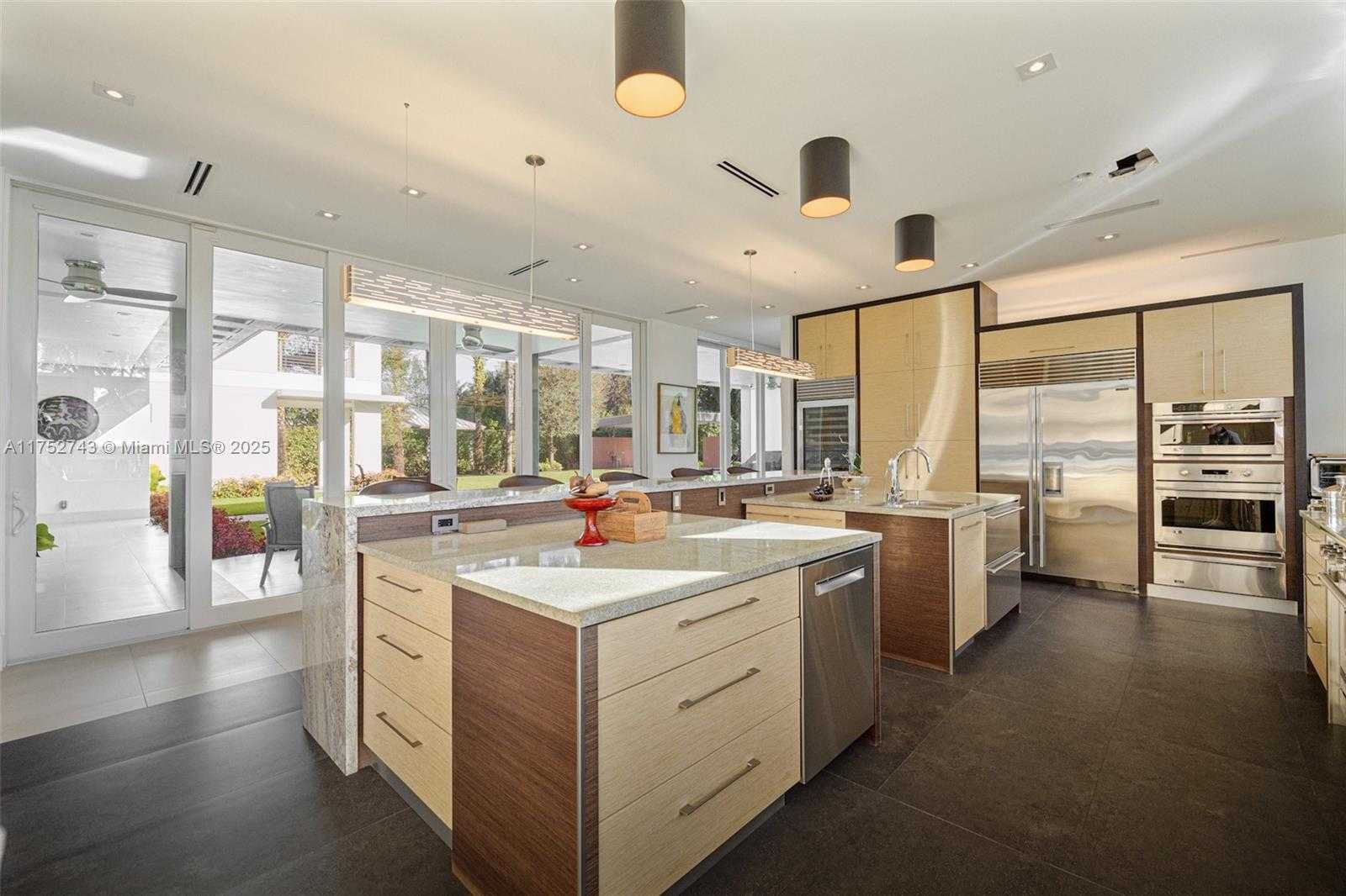 Small Image of 6080 SOUTH WEST 88TH ST, Pinecrest Number 8