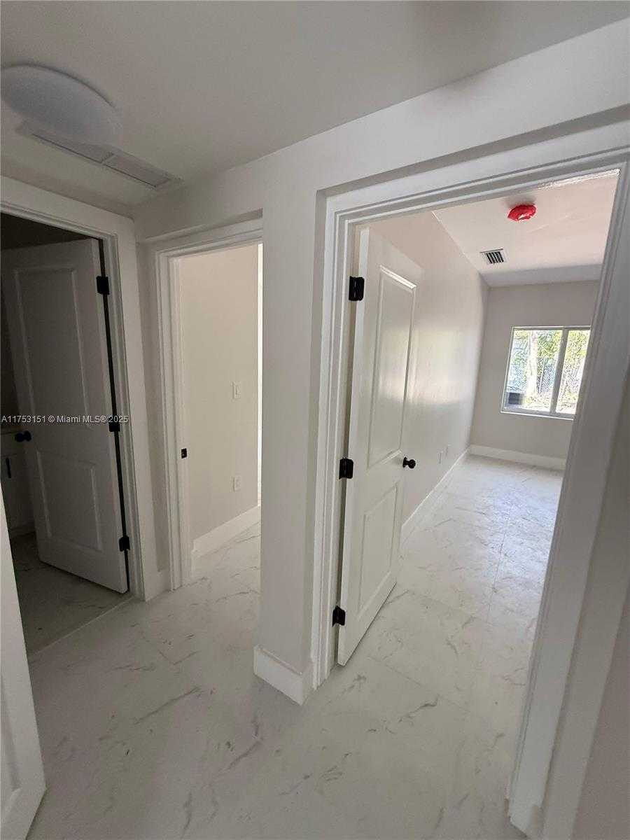 Small Image of 1361 NORTH WEST 29TH TER, Miami Number 8