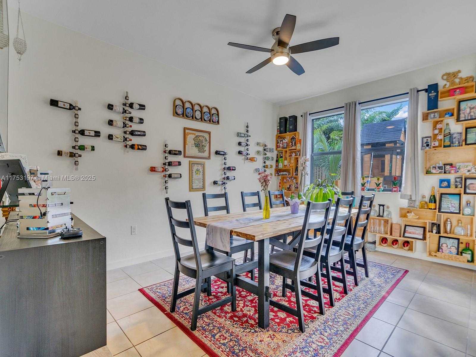 Small Image of 726 SOUTH EAST 37TH PL, Homestead Number 8