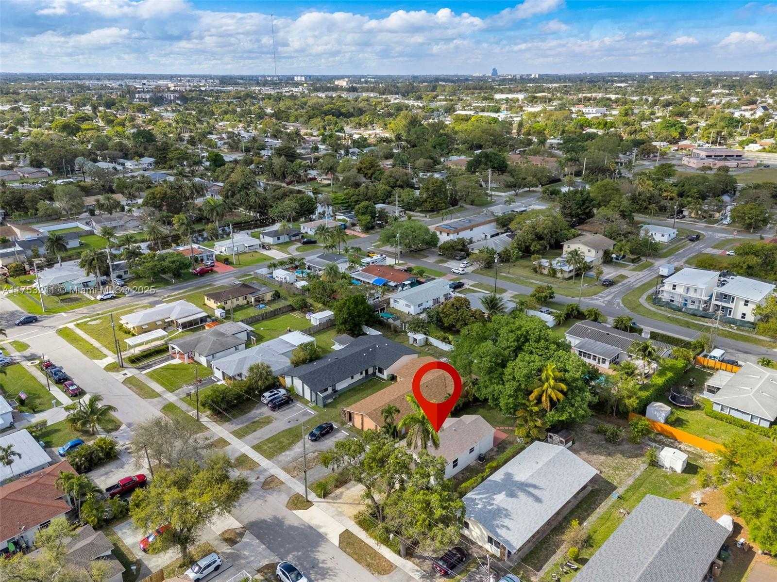 Small Image of 30 SOUTH WEST 7TH ST, Hallandale Beach Number 26