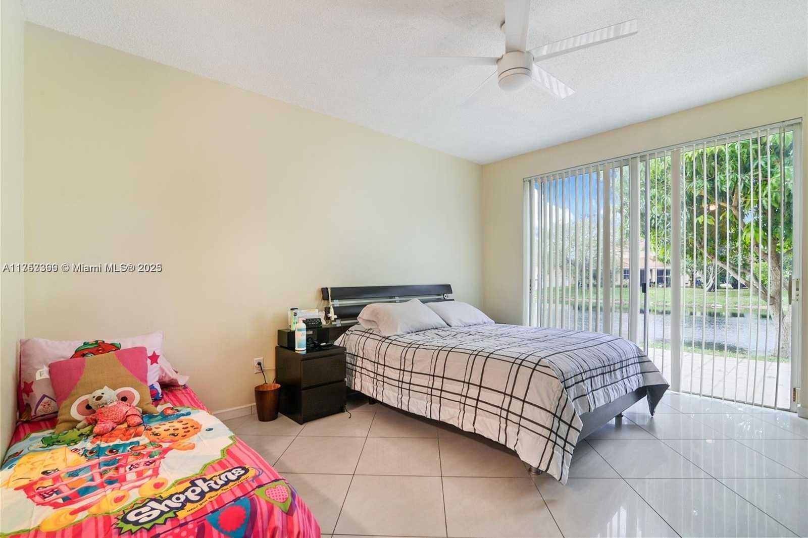 Small Image of 16548 NORTH WEST 17TH ST, Pembroke Pines Number 9