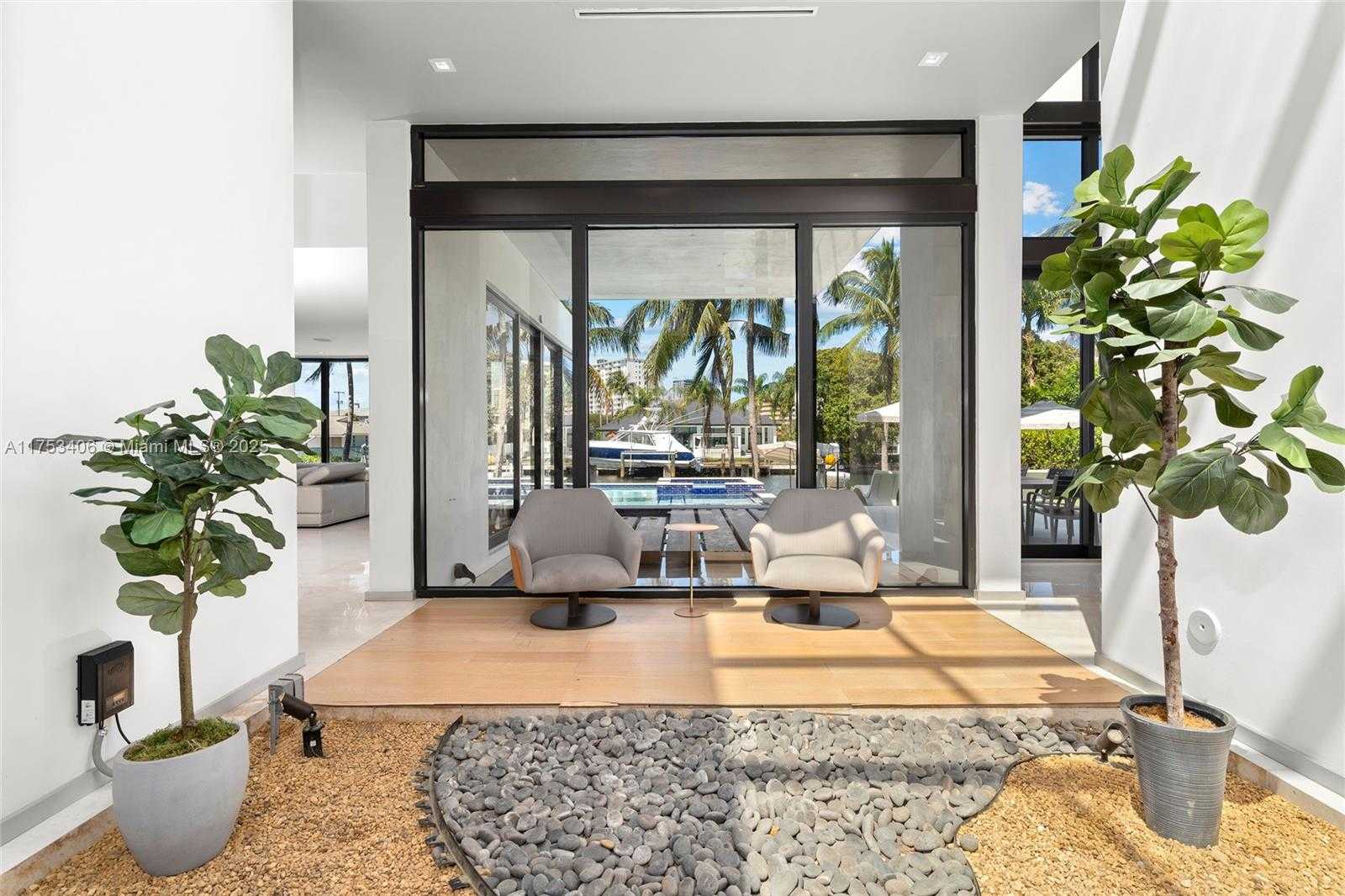 Small Image of 418 SUNSET DR, Hallandale Beach Number 17