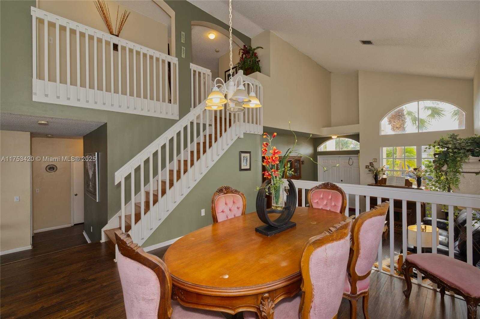 Small Image of 15343 NORTH WEST 14TH RD, Pembroke Pines Number 11