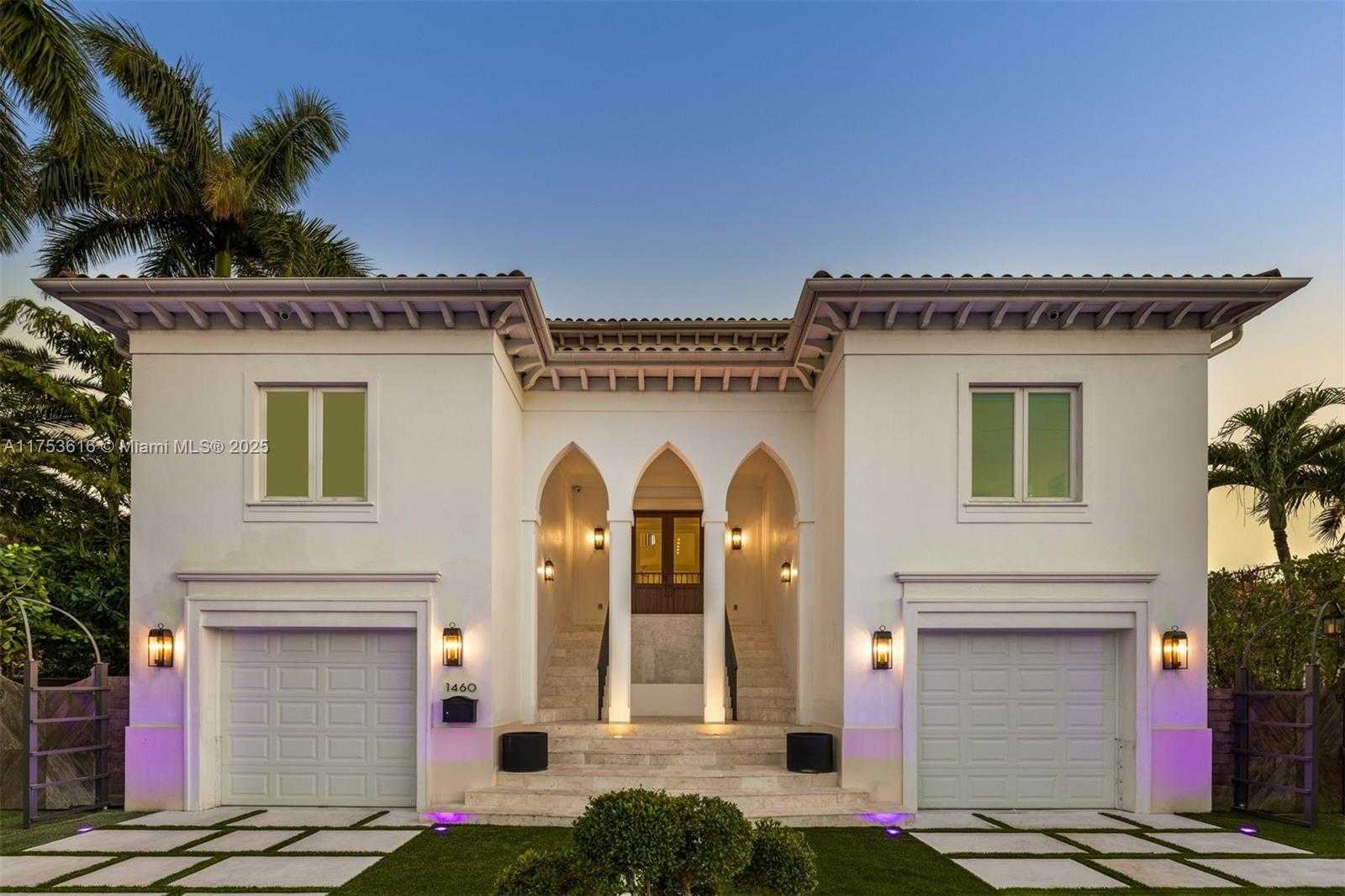 Small Image of 1460 SOUTH TREASURE DR, North Bay Village Number 37