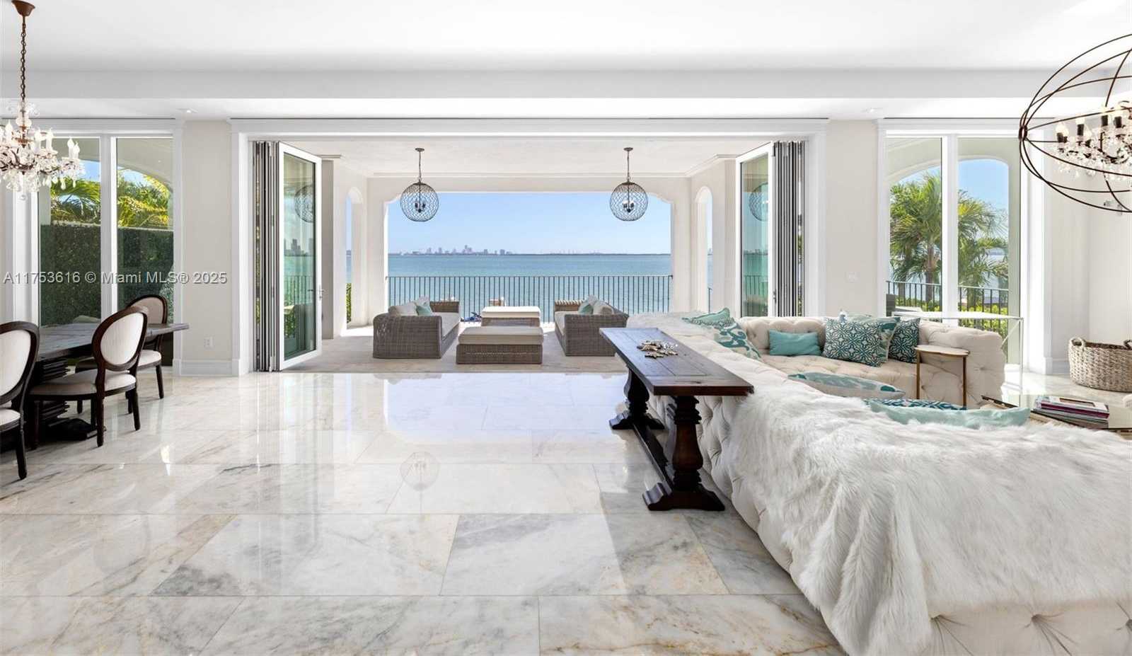Small Image of 1460 SOUTH TREASURE DR, North Bay Village Number 43