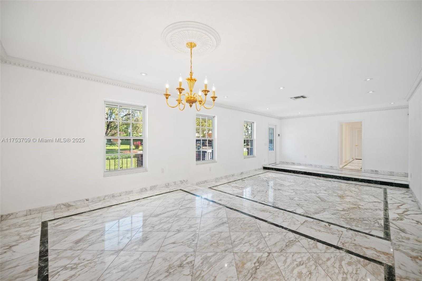 Small Image of 13060 SOUTH WEST 70TH AVE, Pinecrest Number 10