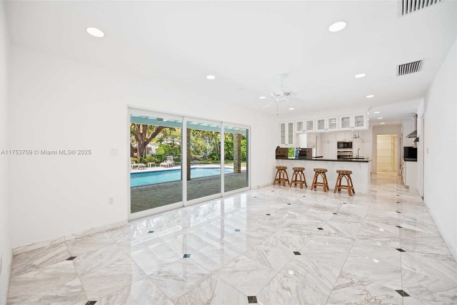 Small Image of 13060 SOUTH WEST 70TH AVE, Pinecrest Number 11