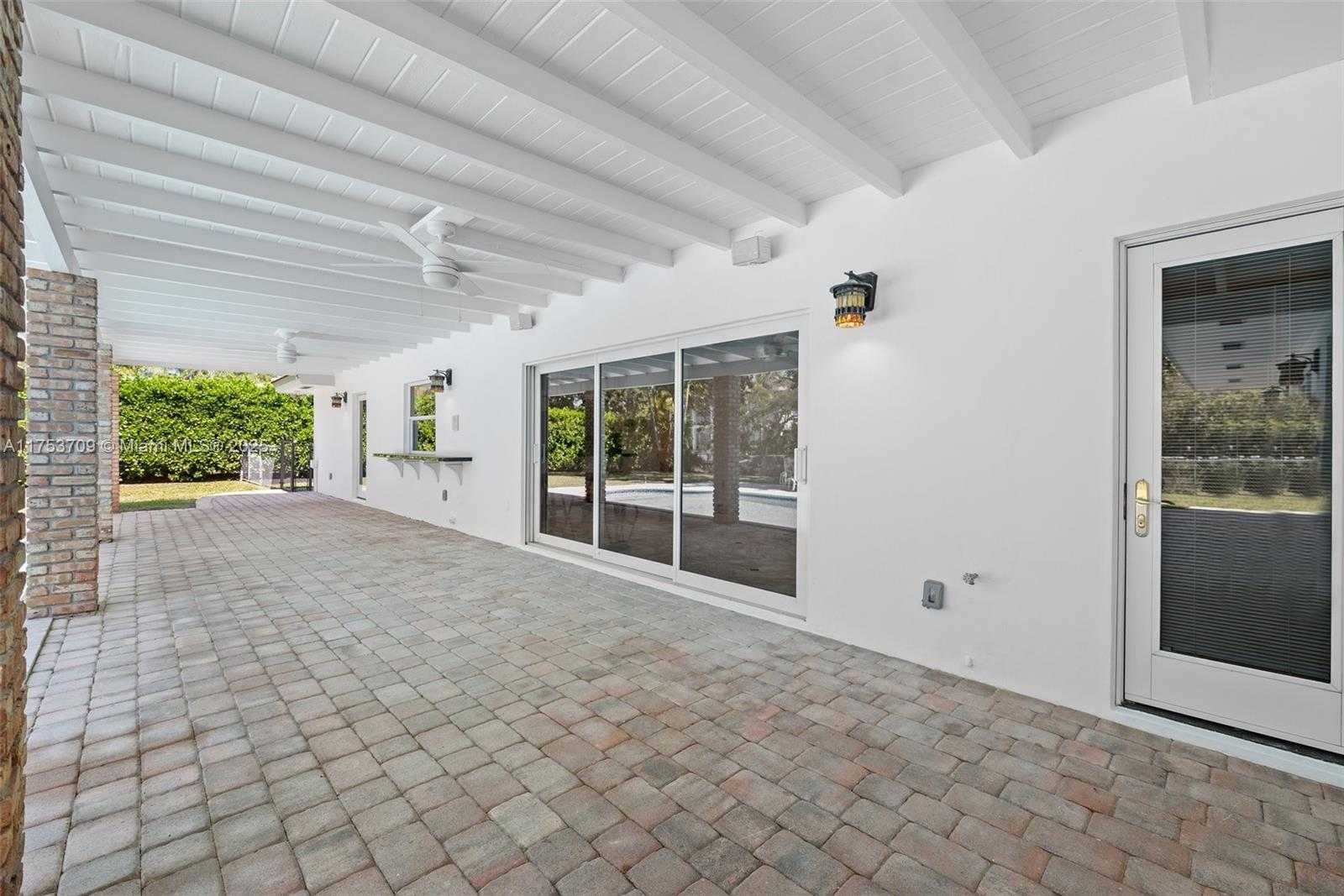 Small Image of 13060 SOUTH WEST 70TH AVE, Pinecrest Number 38