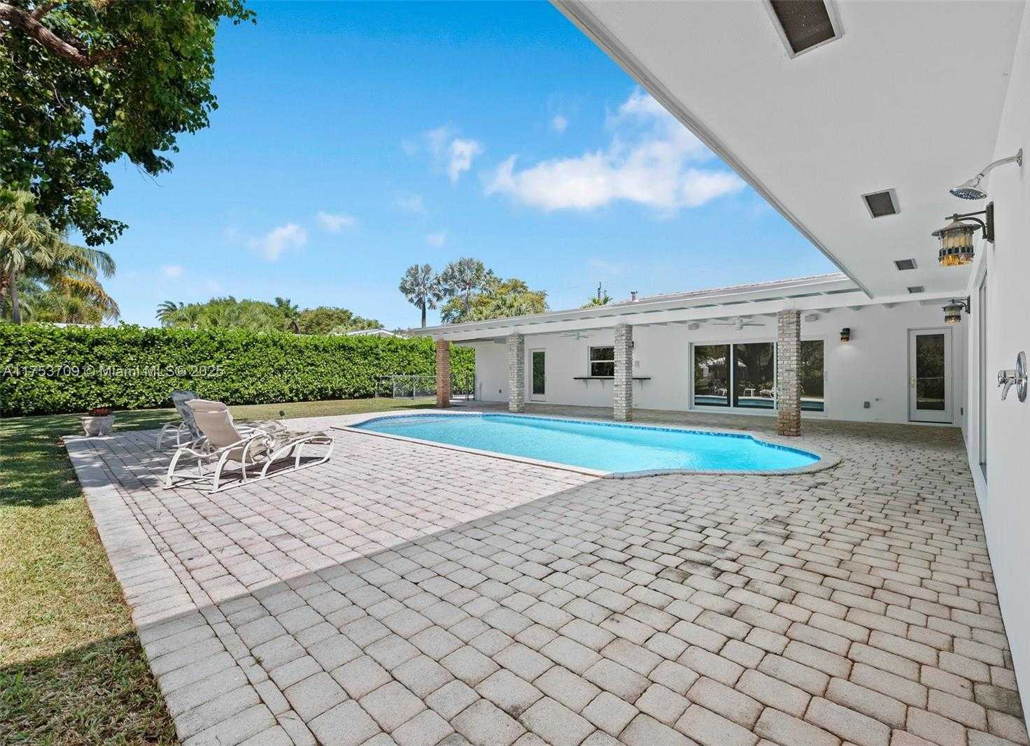 Small Image of 13060 SOUTH WEST 70TH AVE, Pinecrest Number 39