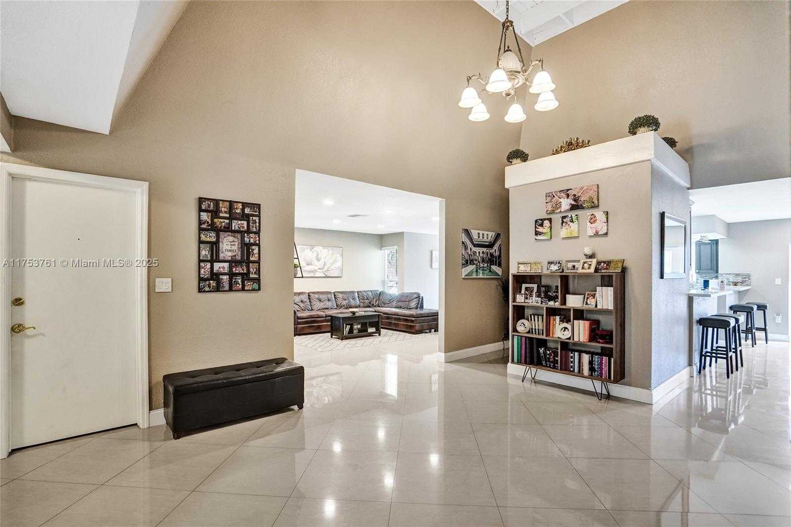 Small Image of 9440 SOUTH WEST 49TH PL, Cooper City Number 18