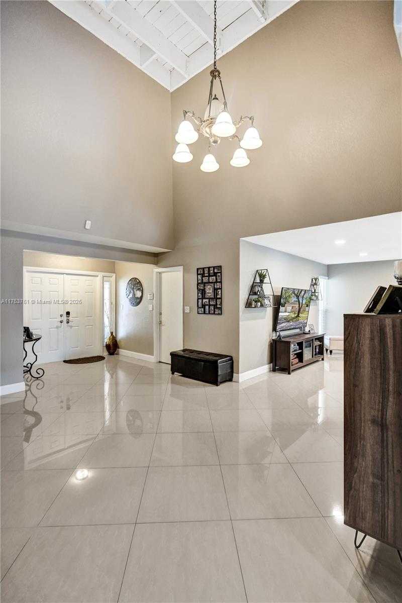 Small Image of 9440 SOUTH WEST 49TH PL, Cooper City Number 19