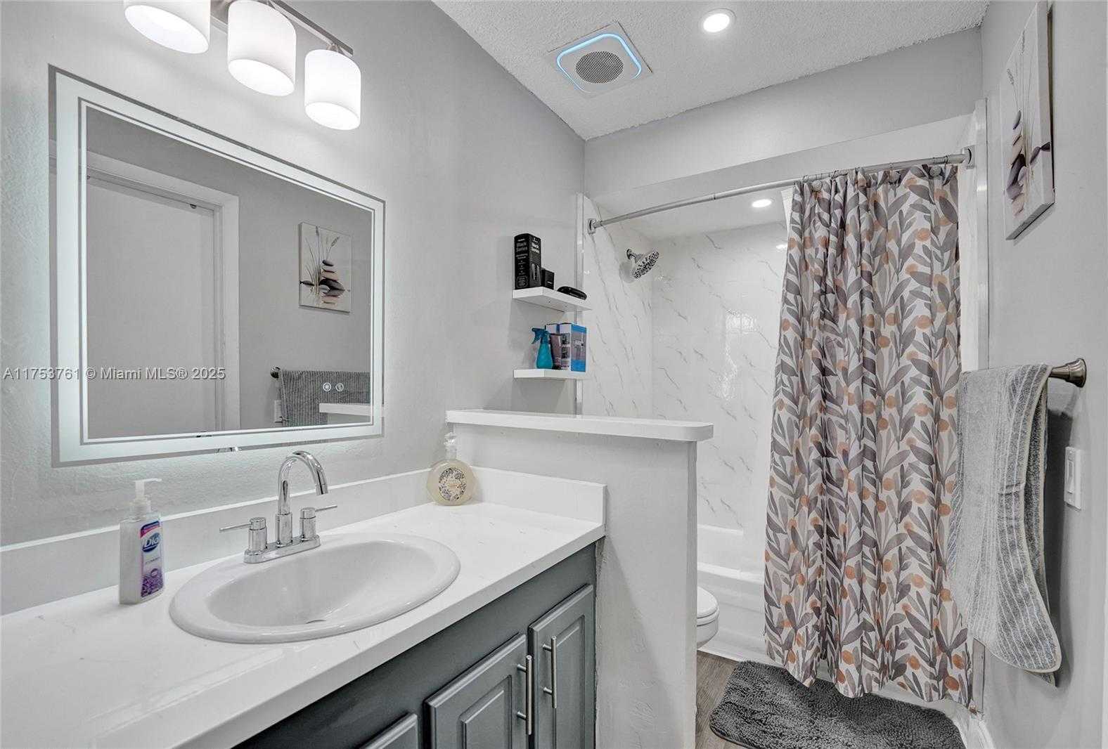 Small Image of 9440 SOUTH WEST 49TH PL, Cooper City Number 28
