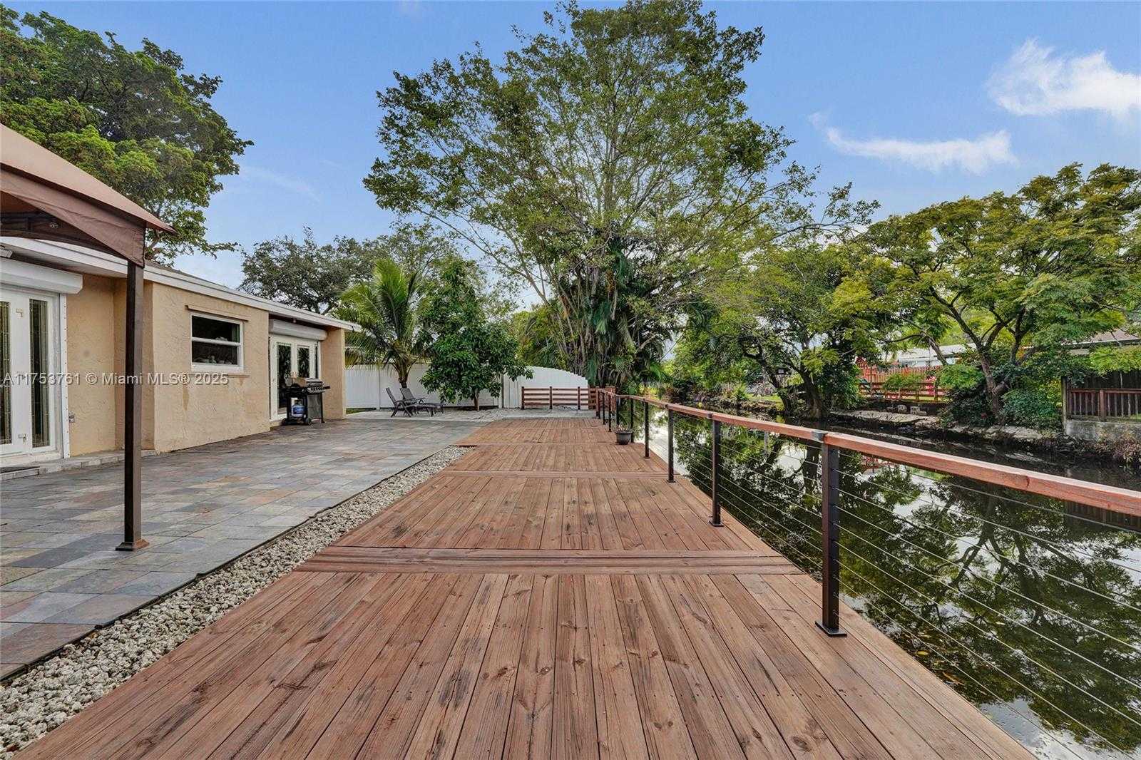 Small Image of 9440 SOUTH WEST 49TH PL, Cooper City Number 64