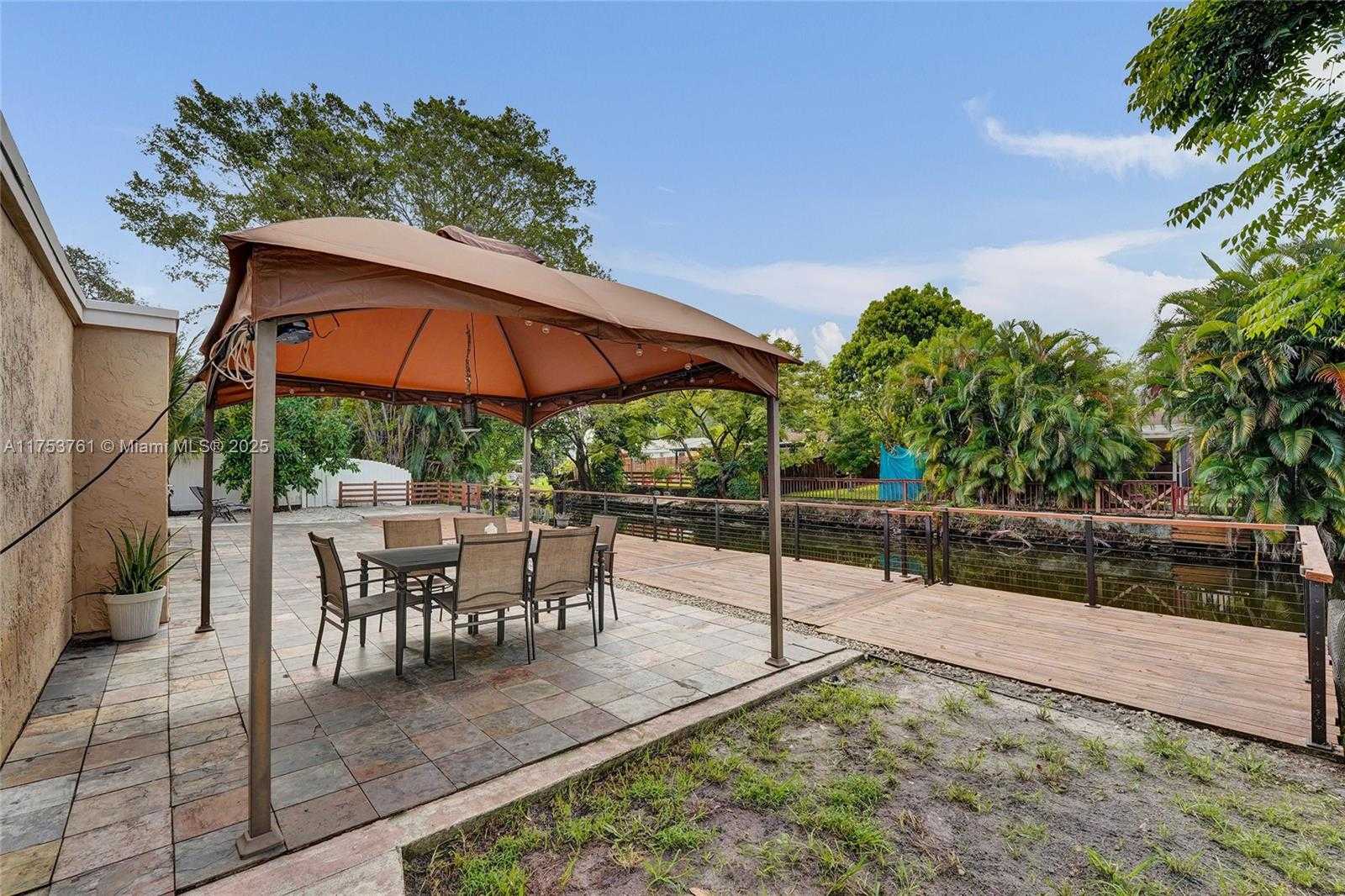 Small Image of 9440 SOUTH WEST 49TH PL, Cooper City Number 67