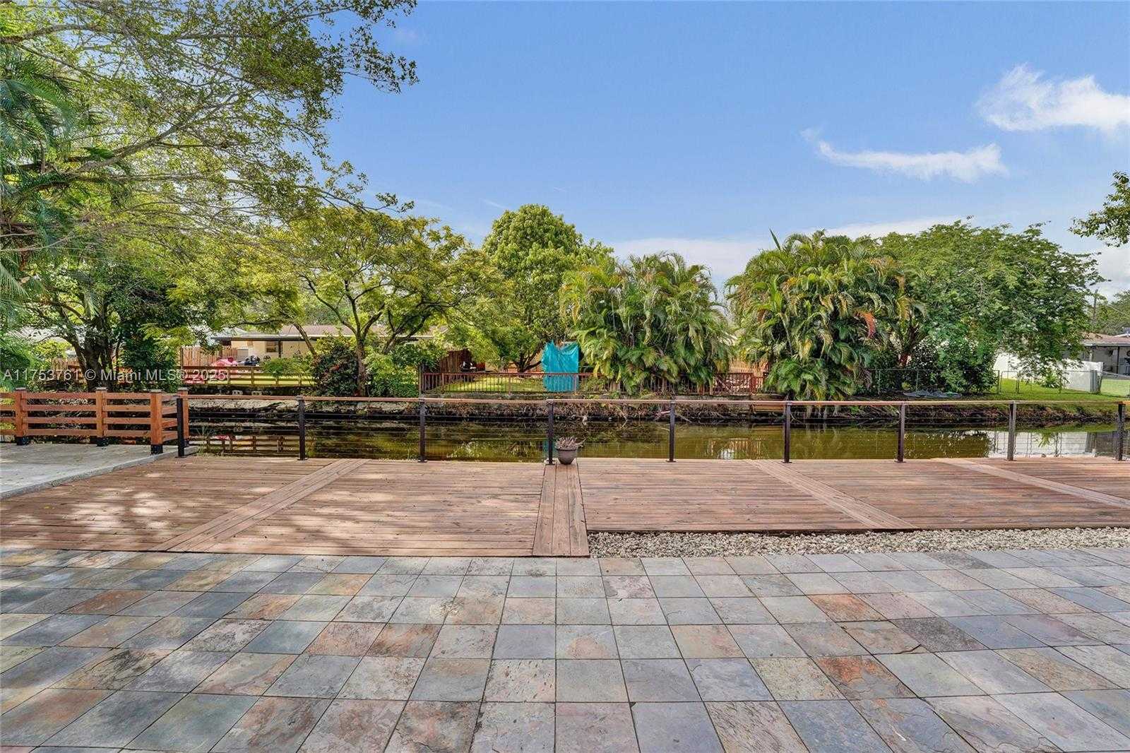 Small Image of 9440 SOUTH WEST 49TH PL, Cooper City Number 69