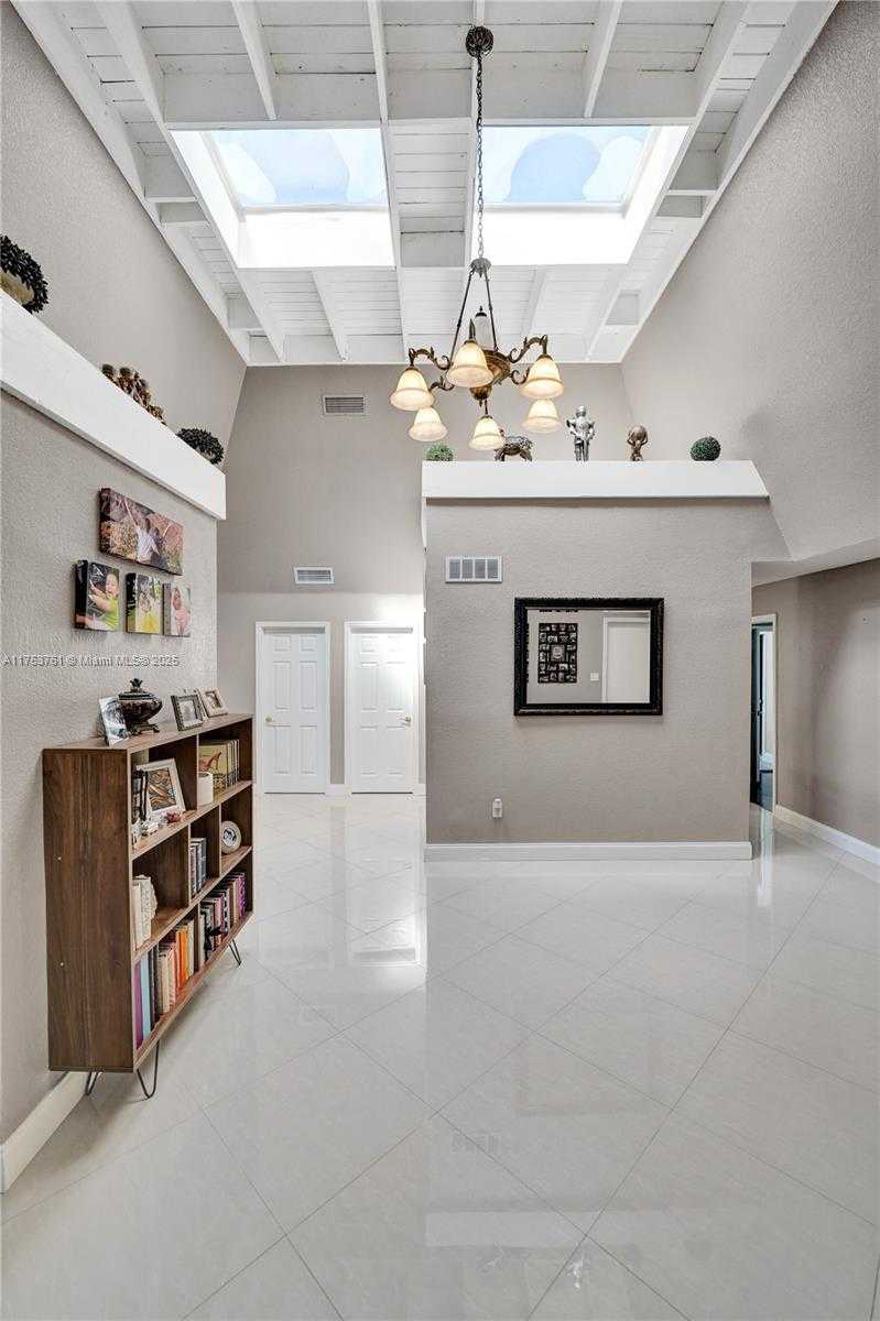 Small Image of 9440 SOUTH WEST 49TH PL, Cooper City Number 76
