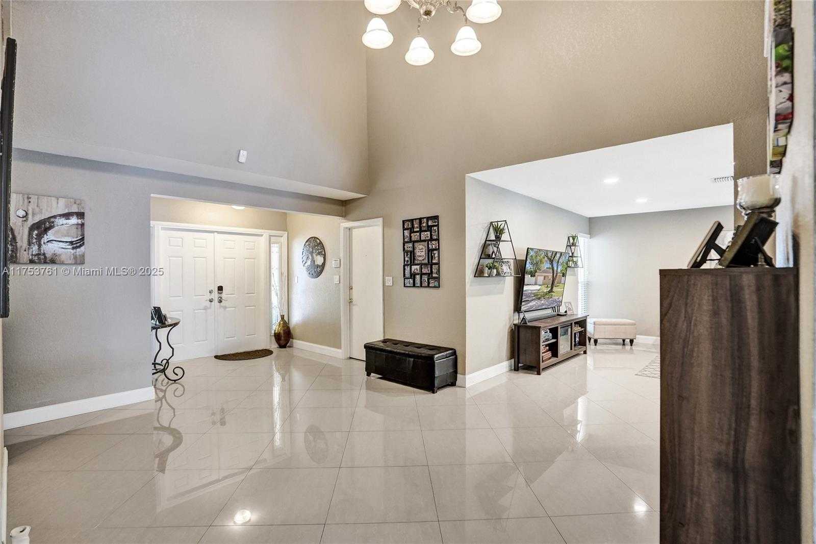 Small Image of 9440 SOUTH WEST 49TH PL, Cooper City Number 8