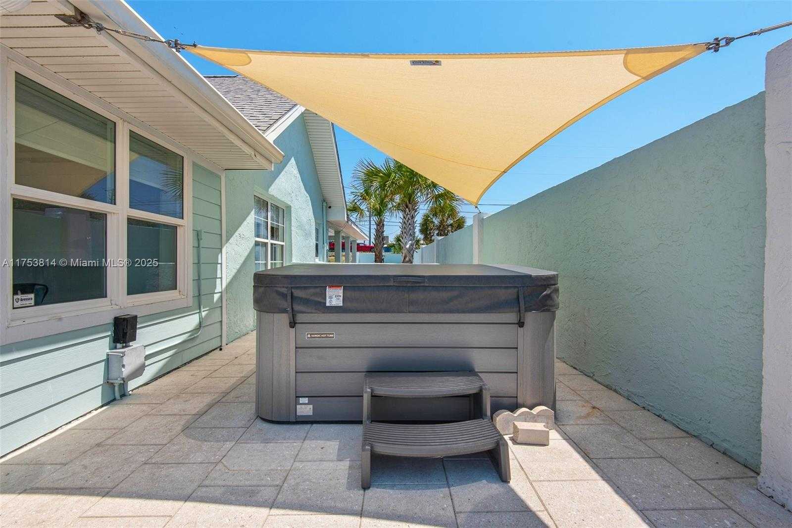 Small Image of 13011 OLEANDER DR, Panama City Number 35