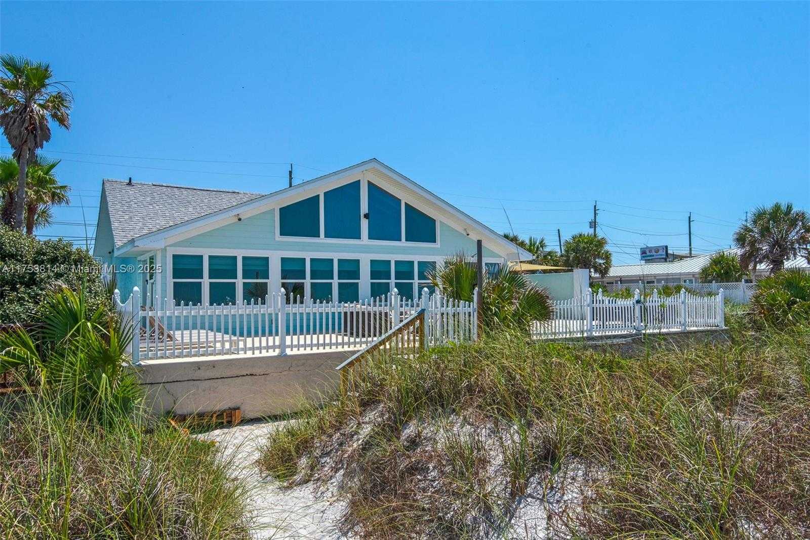 Small Image of 13011 OLEANDER DR, Panama City Number 4