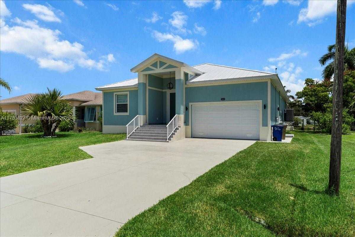 Small Image of 2144 BARBADO AVE, Fort Myers Number 46