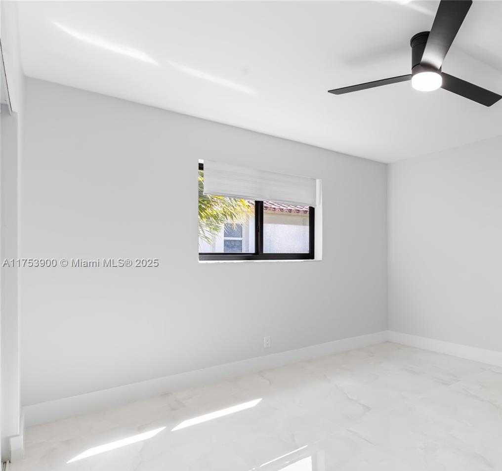 Small Image of 9080 NORTH WEST 23RD ST, Coral Springs Number 25