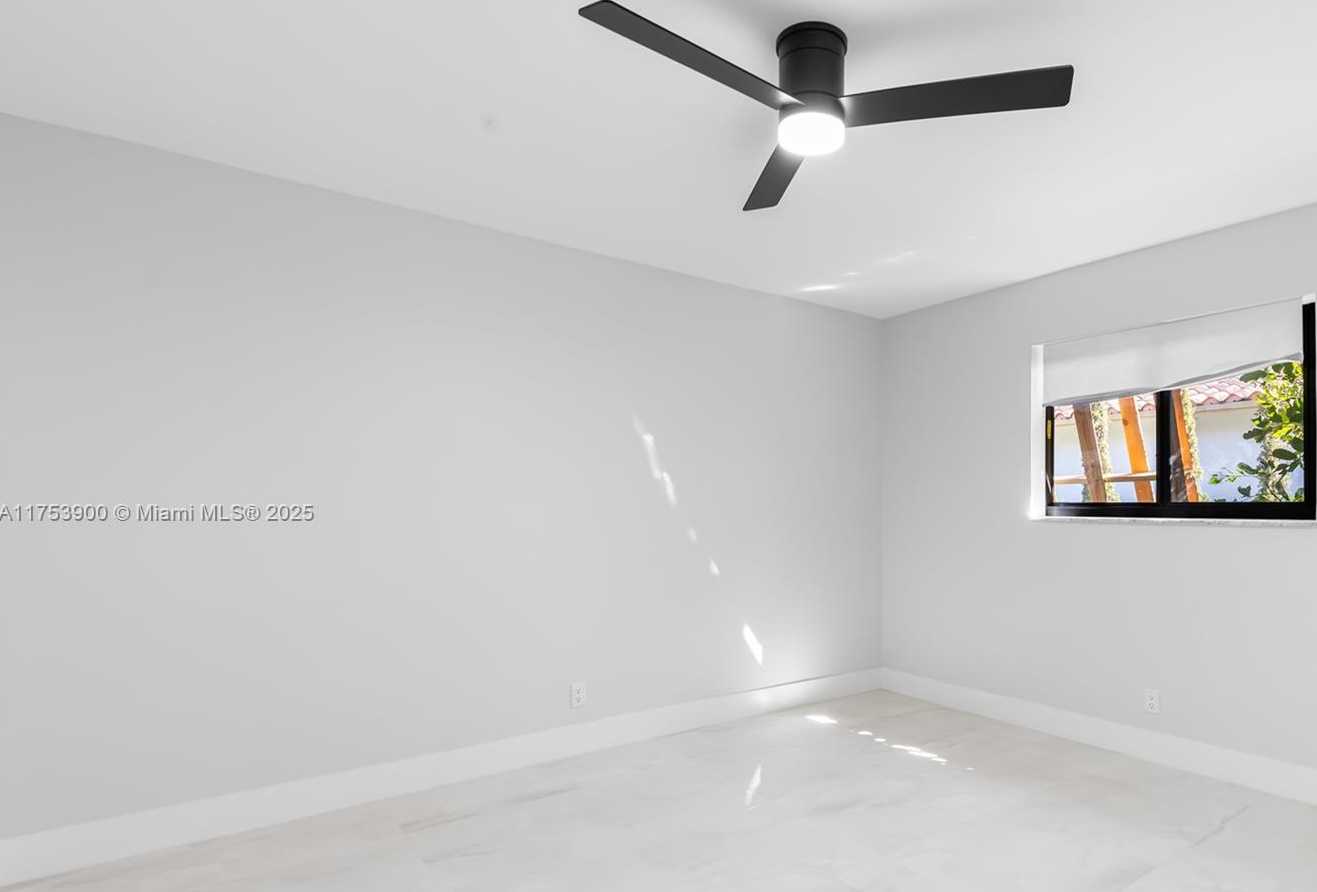 Small Image of 9080 NORTH WEST 23RD ST, Coral Springs Number 28
