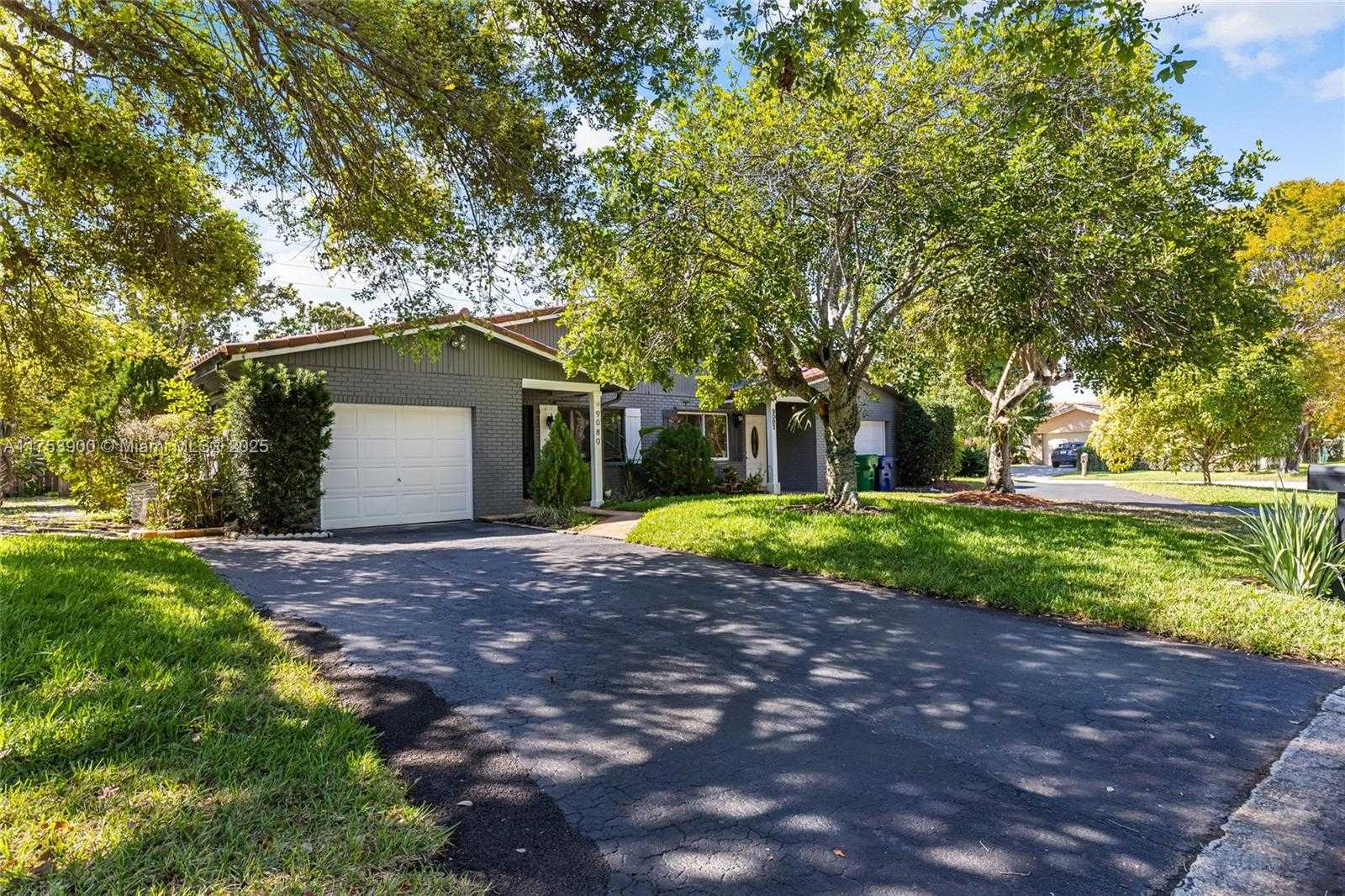 Small Image of 9080 NORTH WEST 23RD ST, Coral Springs Number 4