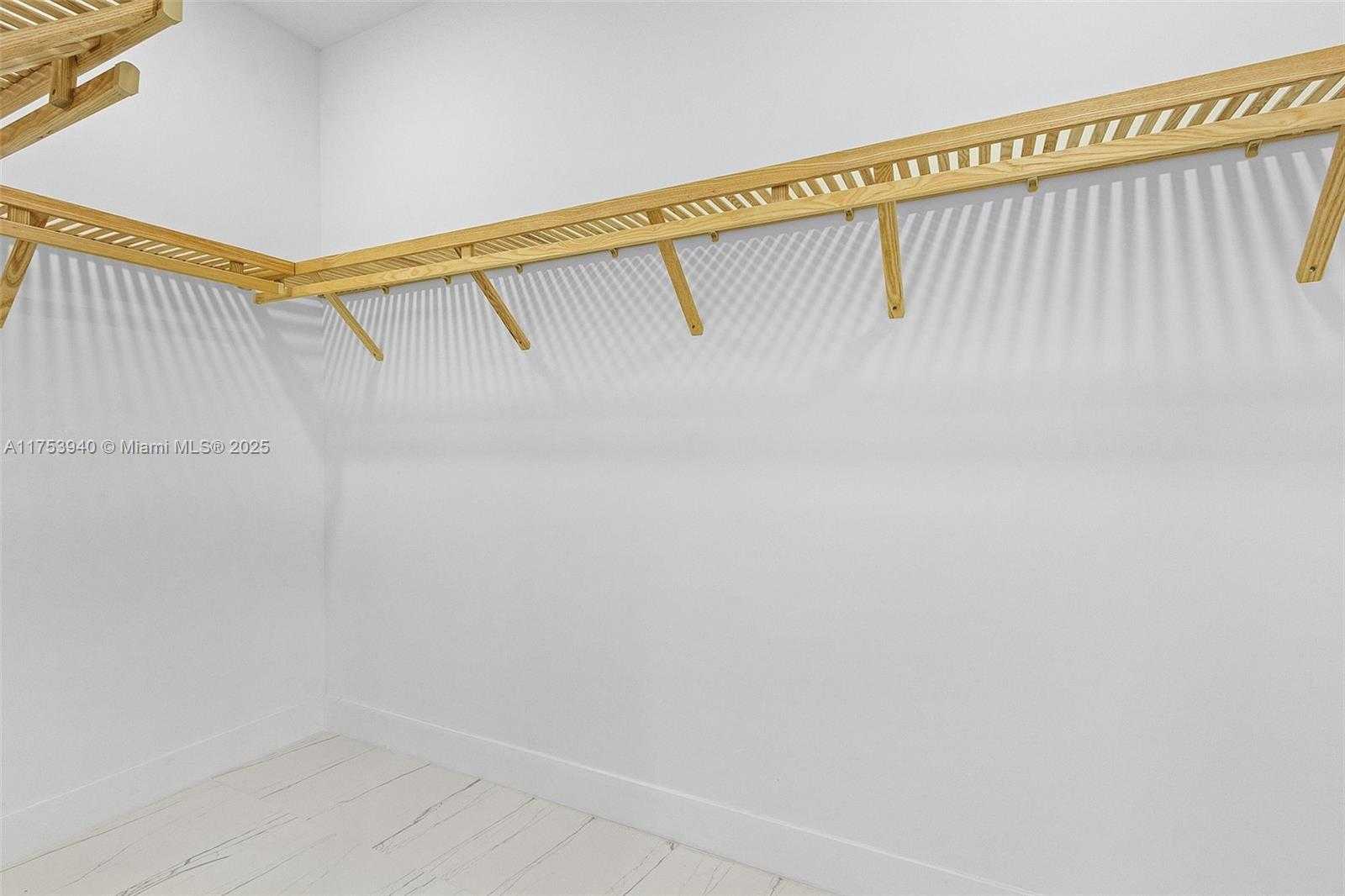 Small Image of 1713 SAVONA PKWY W, Cape Coral Number 20