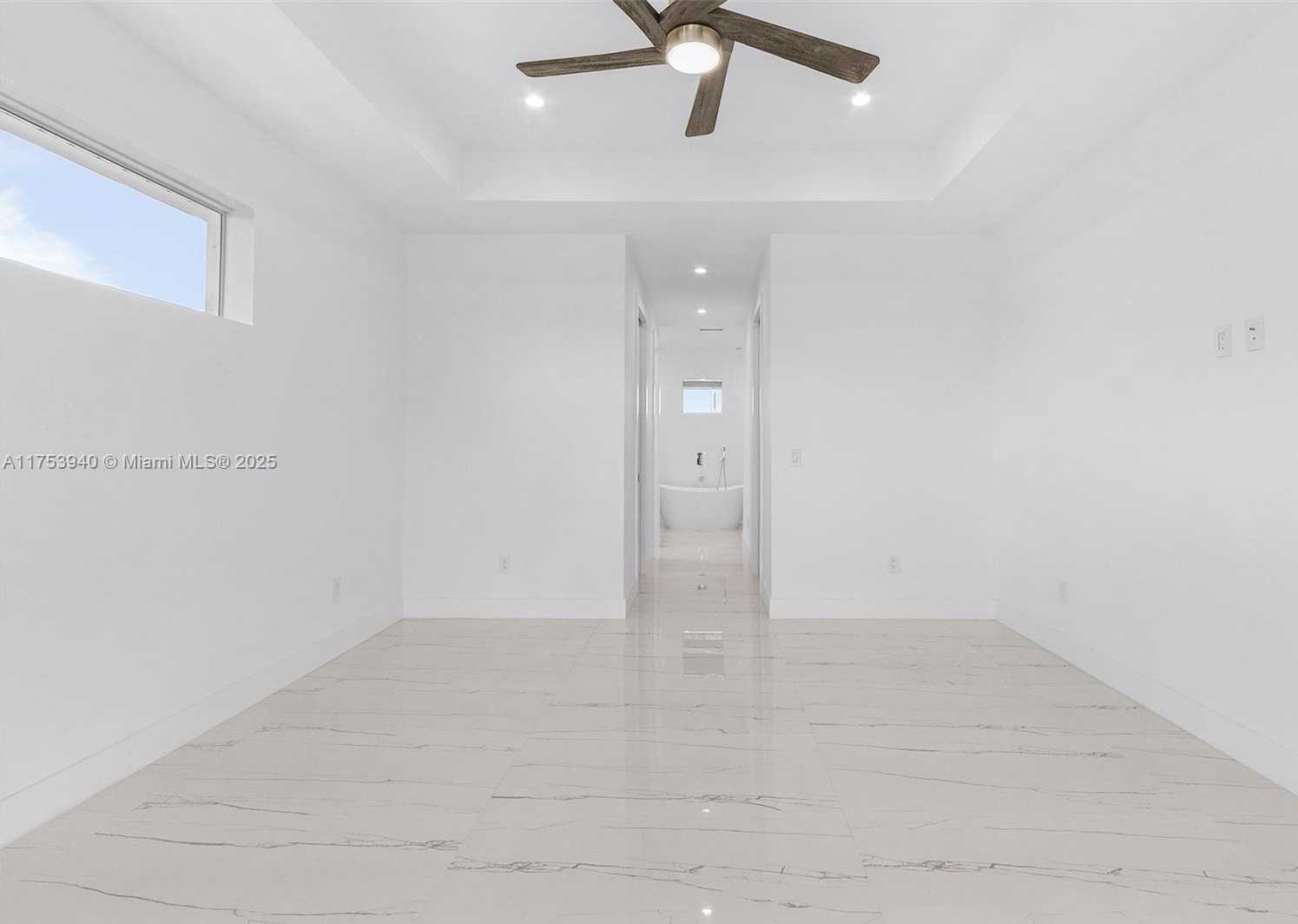 Small Image of 1713 SAVONA PKWY W, Cape Coral Number 21