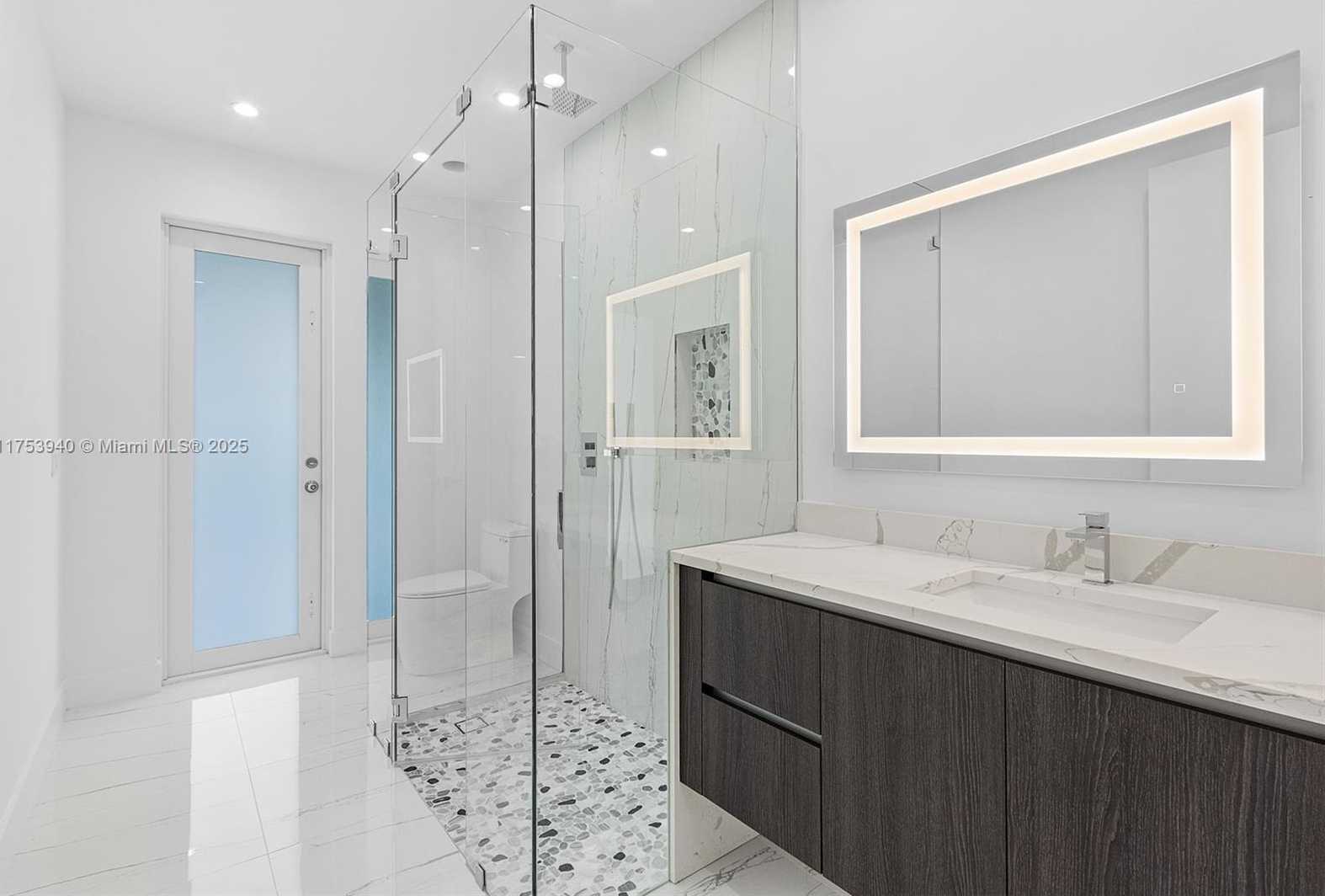 Small Image of 1713 SAVONA PKWY W, Cape Coral Number 27