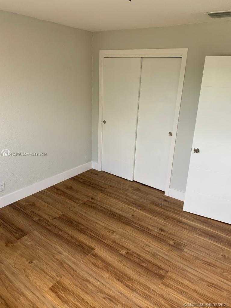 Small Image of 958 NORTH WEST 24TH AVE, Fort Lauderdale Number 8
