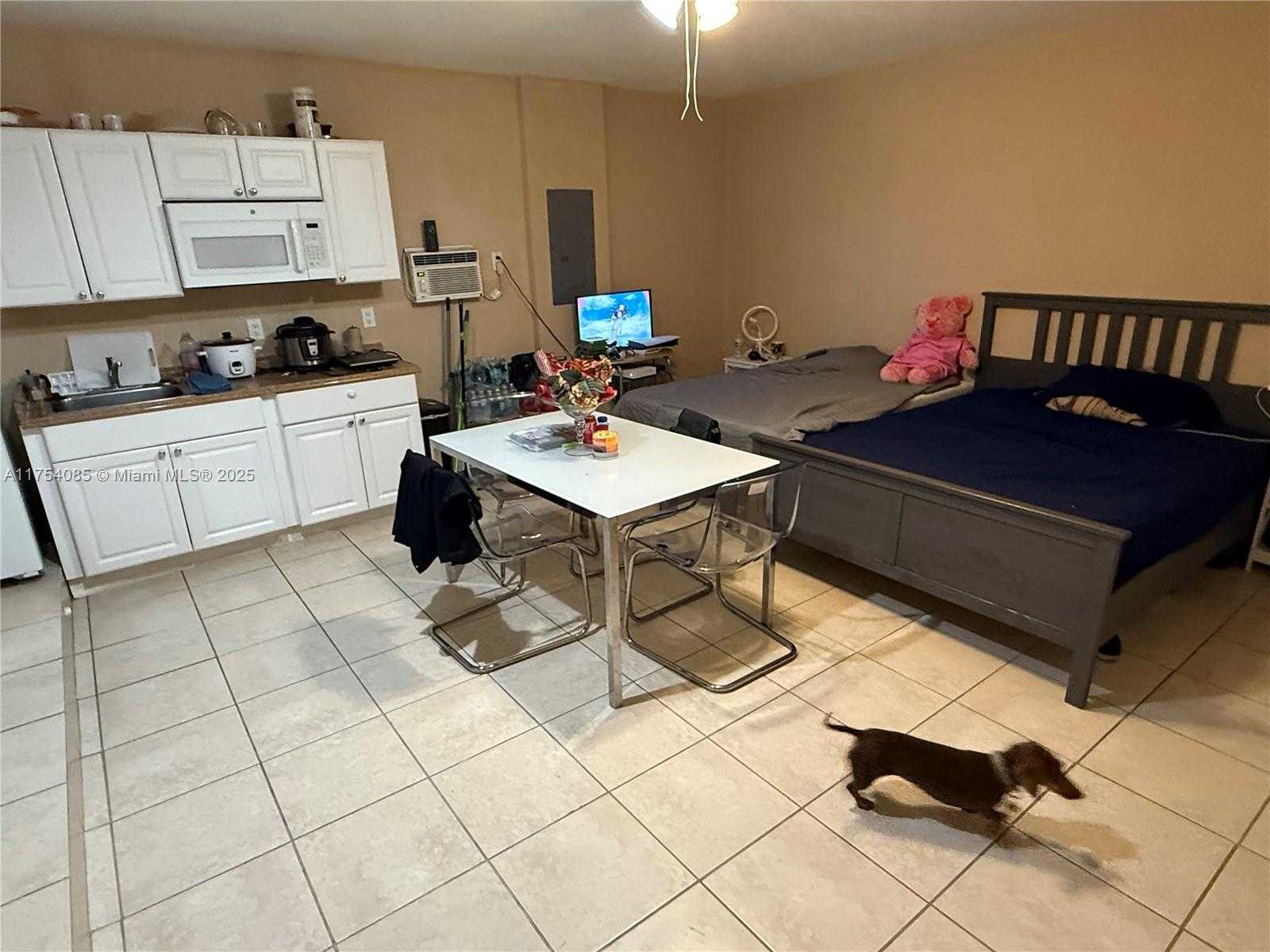 Small Image of 16618 SOUTH WEST 68TH TER, Miami Number 32
