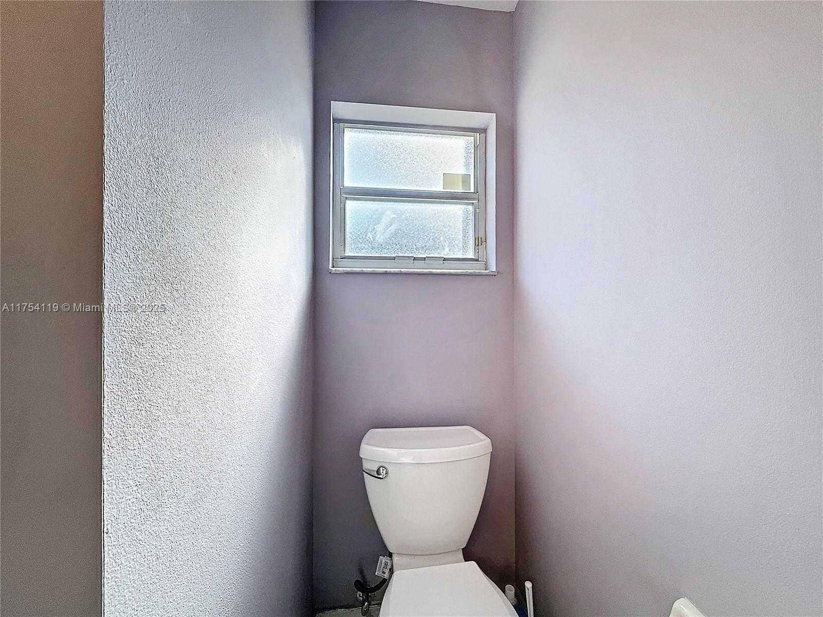 Small Image of 139 SAUSALITO DR, Boynton Beach Number 25