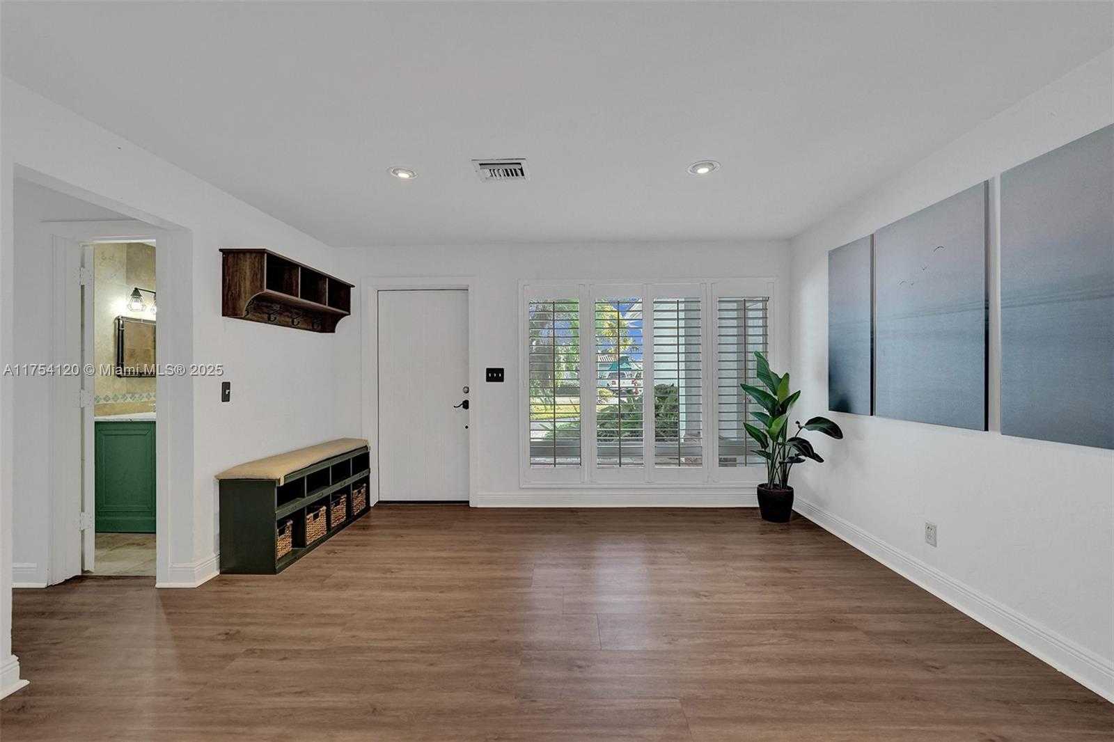 Small Image of 2661 NORTH EAST 22ND CT, Pompano Beach Number 14