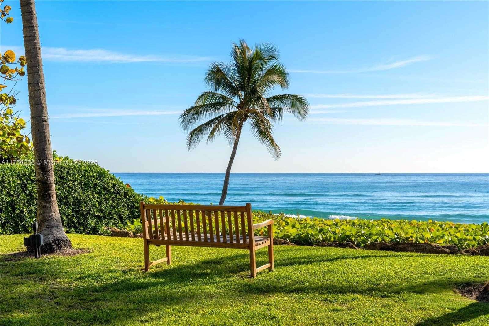 Small Image of 1091 HILLSBORO MILE, Hillsboro Beach Number 17