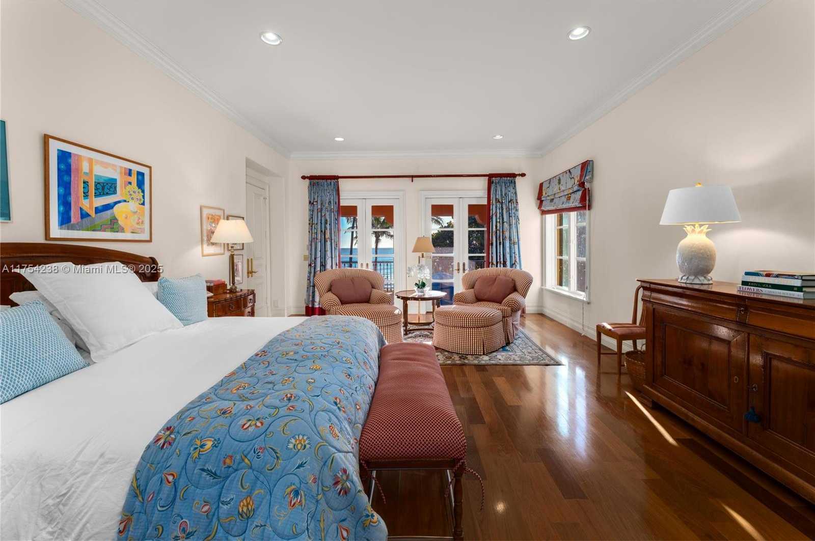 Small Image of 1091 HILLSBORO MILE, Hillsboro Beach Number 31