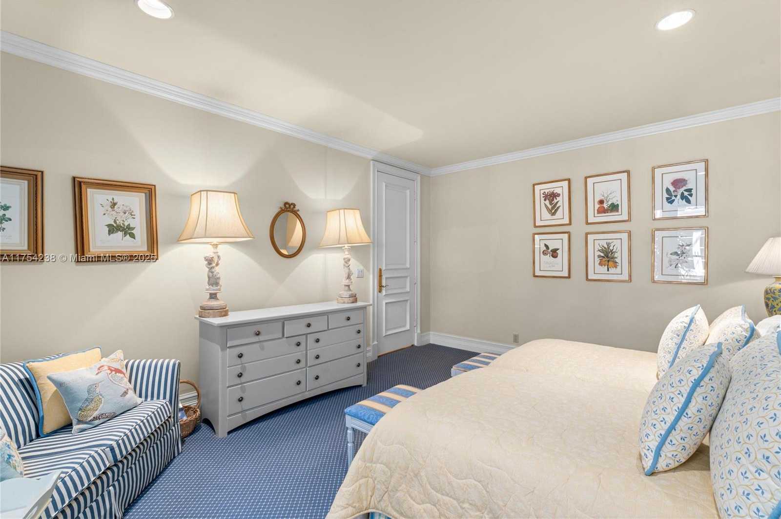 Small Image of 1091 HILLSBORO MILE, Hillsboro Beach Number 42