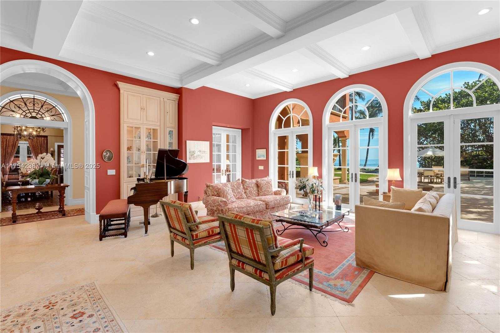 Small Image of 1091 HILLSBORO MILE, Hillsboro Beach Number 7