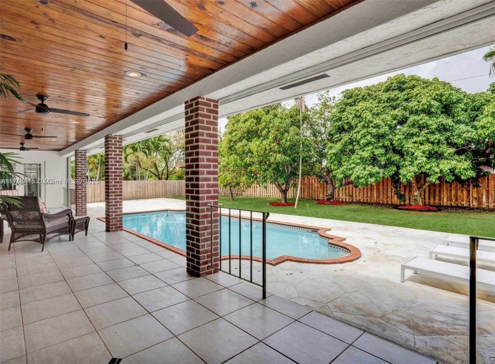 Small Image of 15030 SOUTH WEST 89TH AVE, Palmetto Bay Number 7