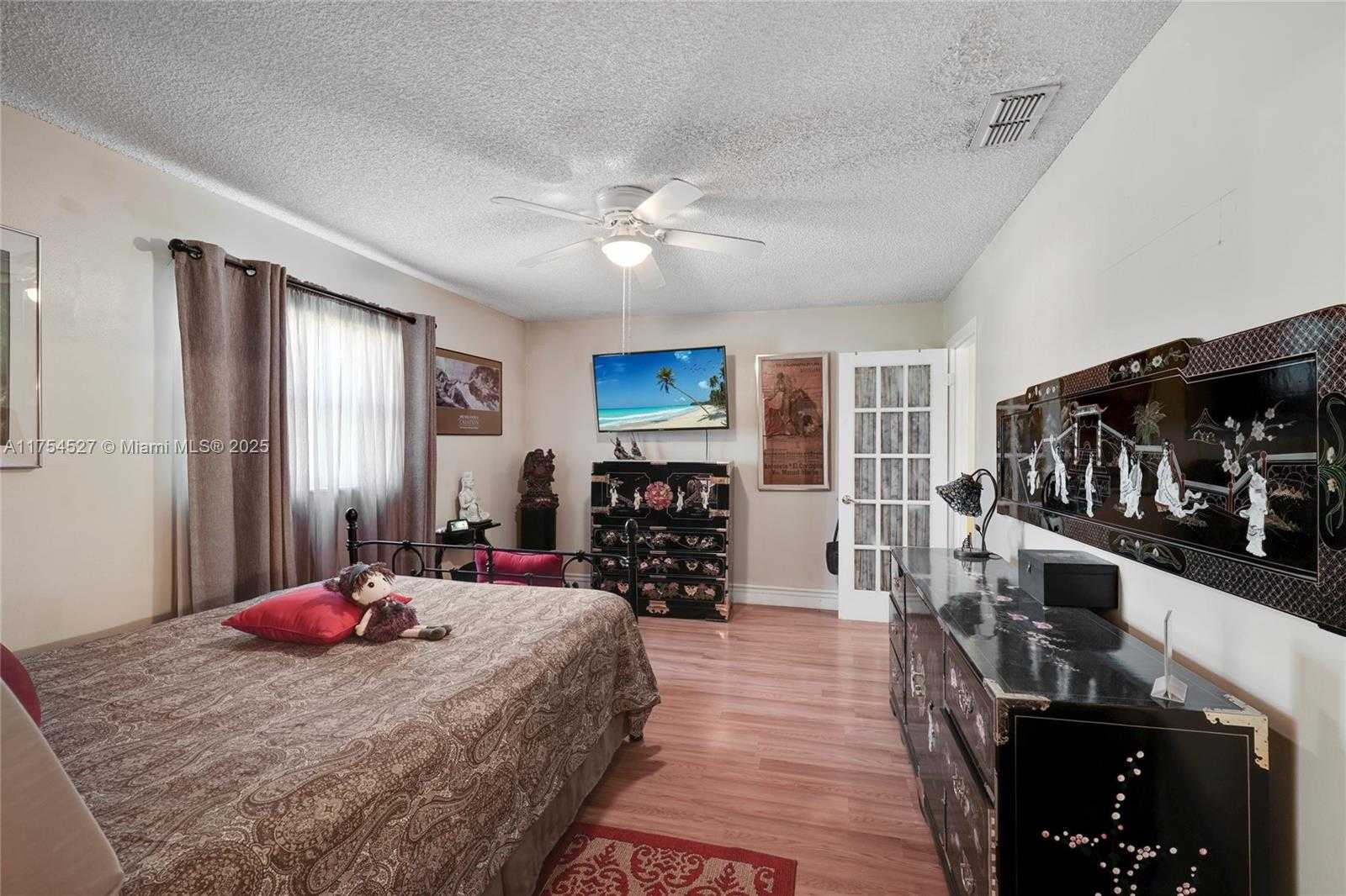 Small Image of 9400 NORTH WEST 70TH ST, Tamarac Number 18