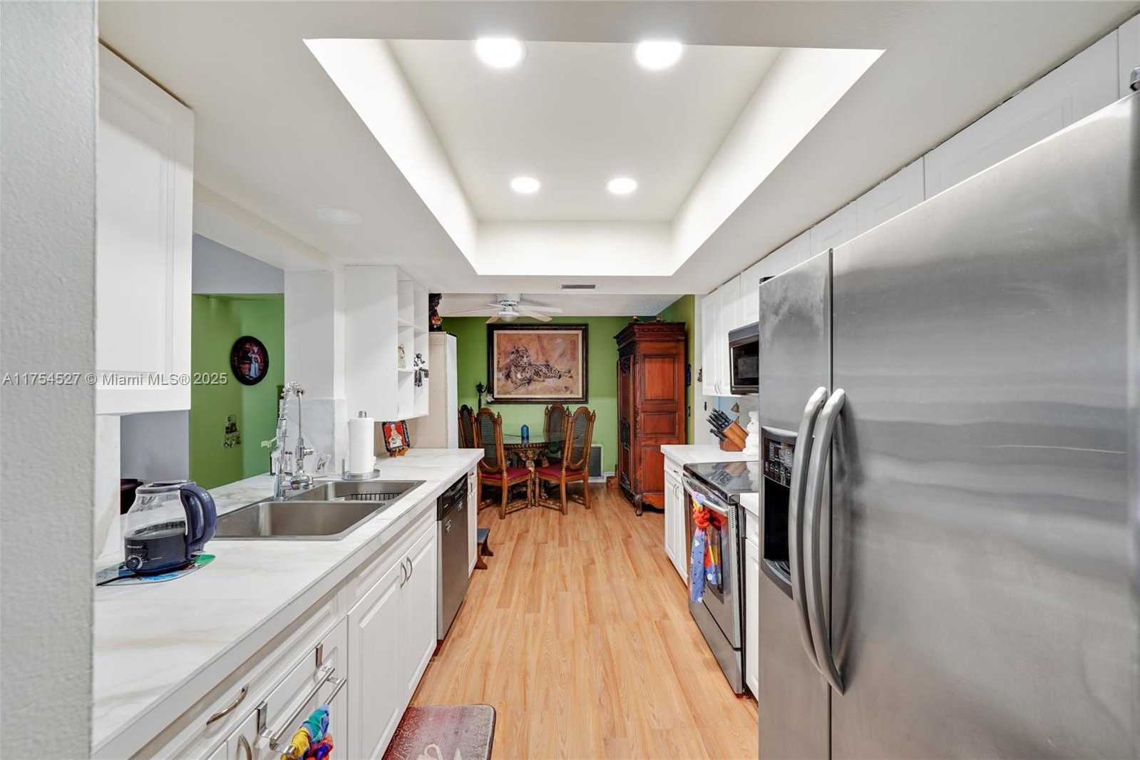 Small Image of 9400 NORTH WEST 70TH ST, Tamarac Number 8