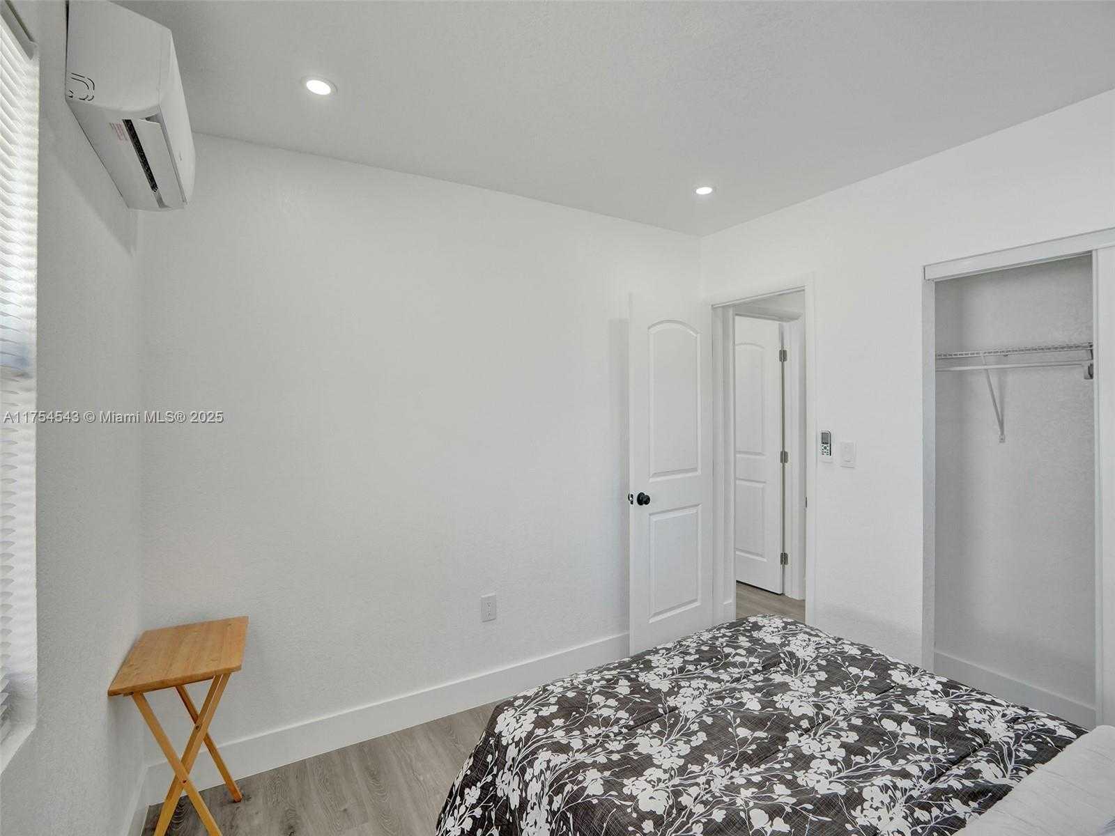 Small Image of 905 SOUTH WEST 22ND ST, Fort Lauderdale Number 18