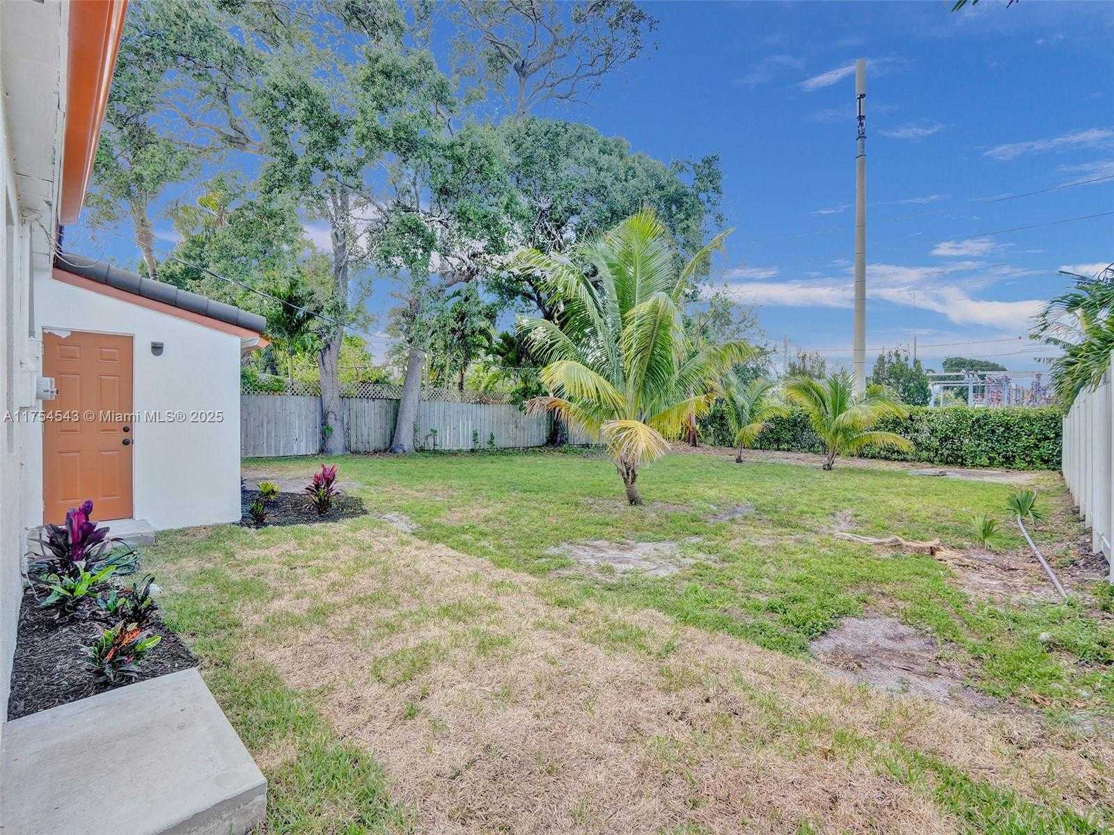 Small Image of 905 SOUTH WEST 22ND ST, Fort Lauderdale Number 21