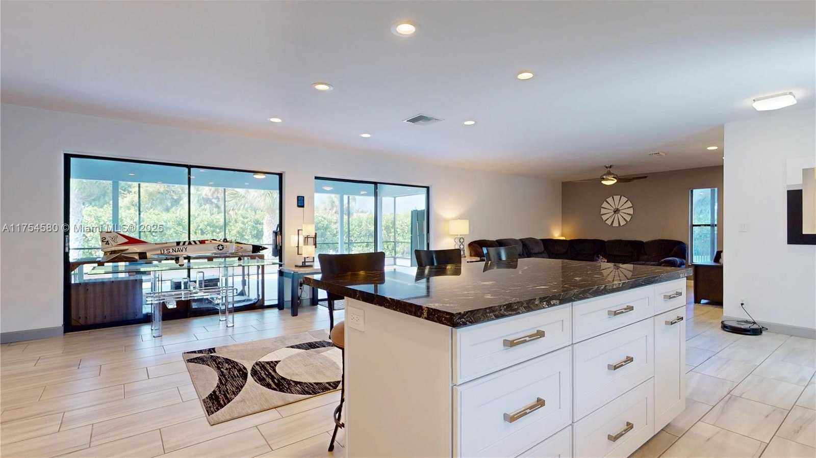 Small Image of 6455 HITCHIN POST WAY, Delray Beach Number 14