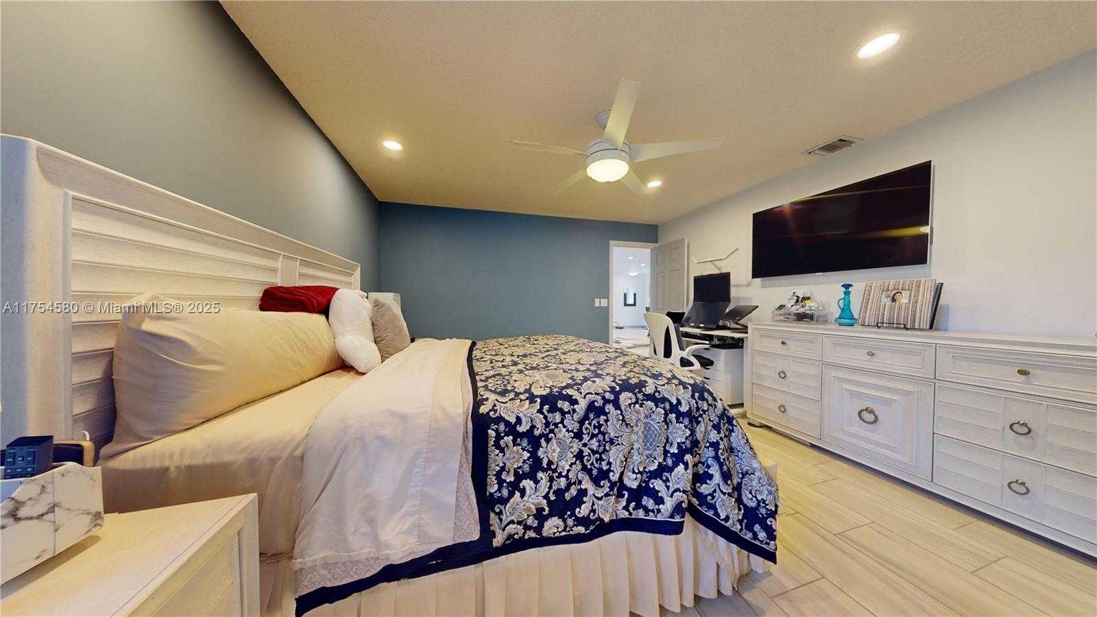 Small Image of 6455 HITCHIN POST WAY, Delray Beach Number 24
