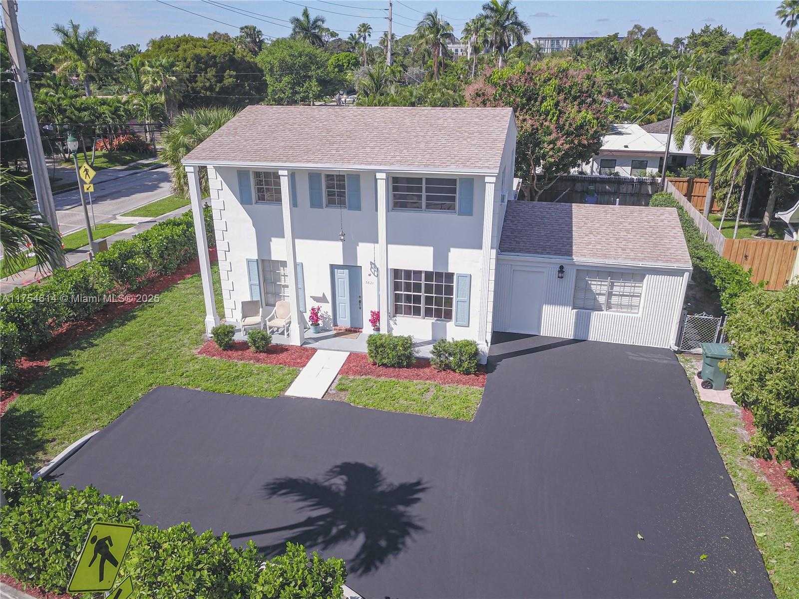 Small Image of 3821 NORTH EAST 16TH AVE, Oakland Park Number 10
