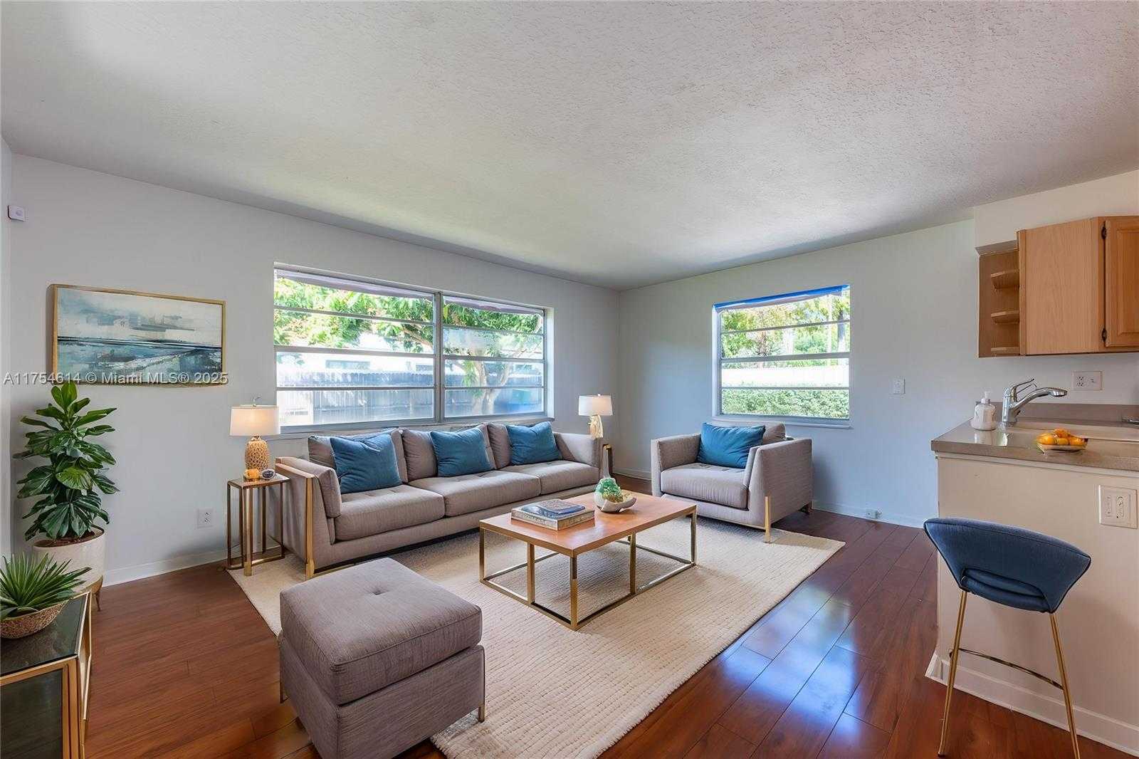 Small Image of 3821 NORTH EAST 16TH AVE, Oakland Park Number 2